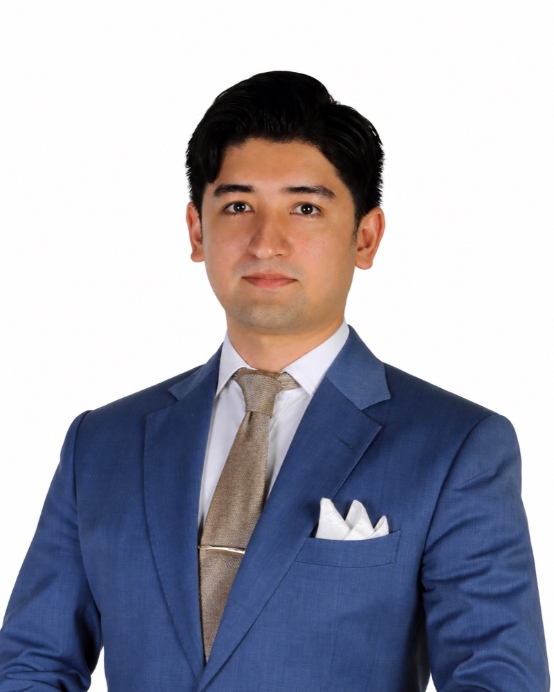 矢澤若勢（Sales Director）の写真